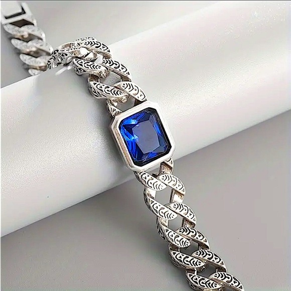 Stainless Steel Sapphire Chain Link Bracelet, Curb Engraved - Picture 4 of 6